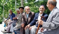 چشم‌انتظاری فرهنگیان بازنشسته برای واریز پاداش