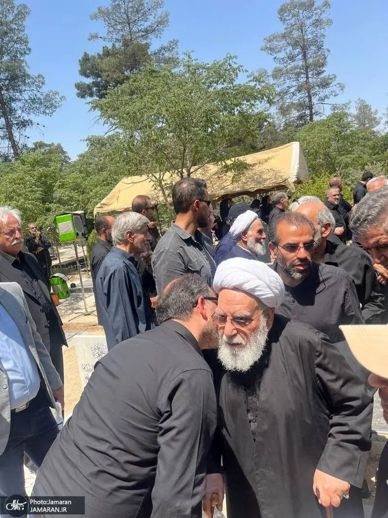 ناطق نوری