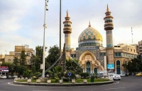 بی‌دقتی شهرداری تهران در تابلوی میدان فلسطین