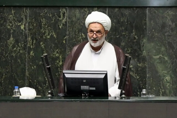 دستگاه قضایی حکم محارب را برای جاسوسان جنگ 12 روزه در محل جرم اجرا کند
