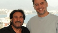 مصاحبه تلخ و احساسی شهرام شب پره با علی ضیا / ترسم این است که بدون دیدن ایران بمیرم +فیلم