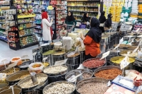 سبقت لوبیا چیتی از گوشت/ پرویین از سفره‌ها پر کشید