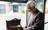 انتقاد روزنامه اصولگرا به توییت جلیلی: پری رو تاب مستوری ندارد
