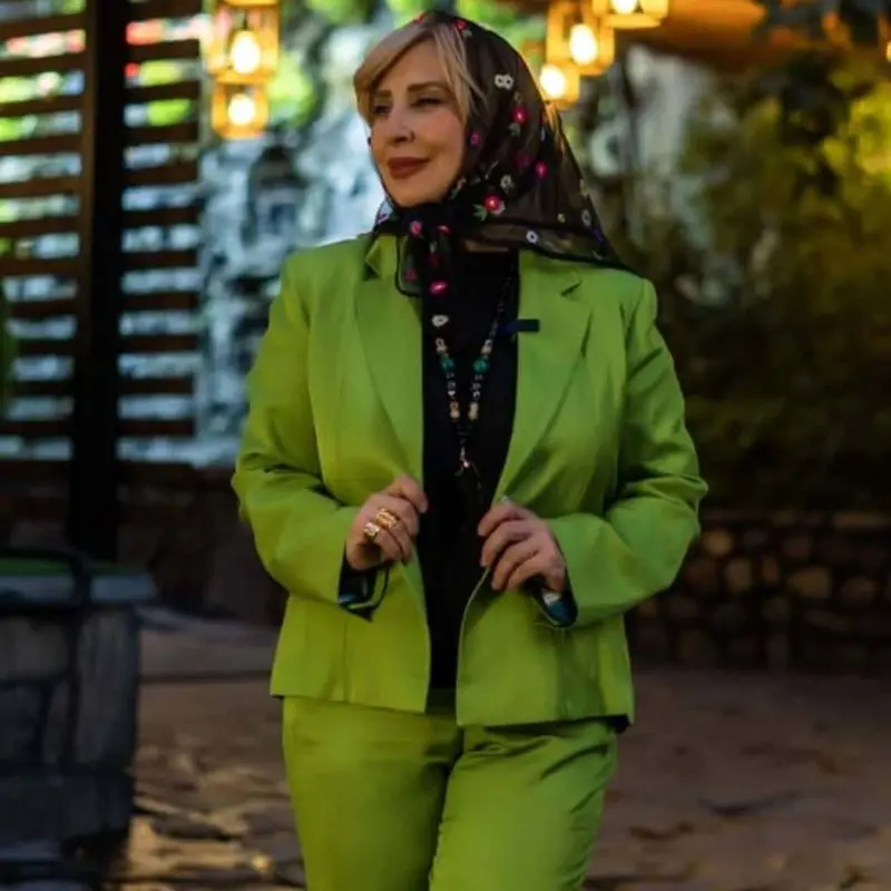 مرجانه گلچین