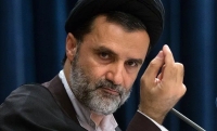نبویان: قرآن کسانی را که پیشنهاد تعلیق غنی سازی می‌دهند آمریکایی می‌داند!