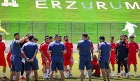 مجوز بازی 3 ستاره پرسپولیس قبل از بازی با سپاهان هنوز صادر نشده