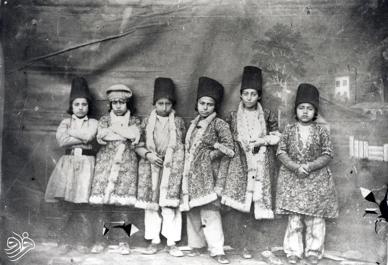بچه پولدارهای قاجاری