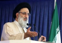 امام جمعه البرز: ماشه جنگ روانی است/ وضعیت بدتر نمی‌شود