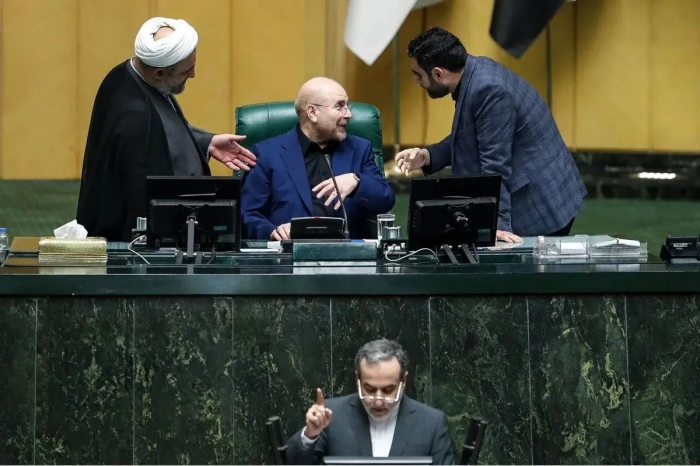 نمایندگان مجلس پز انقلابی می‌گیرند/ می‌خواهند دوباره مملکت را وارد سیاه‌چاله کنند