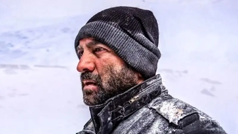 فیلم سینمایی برف آخر