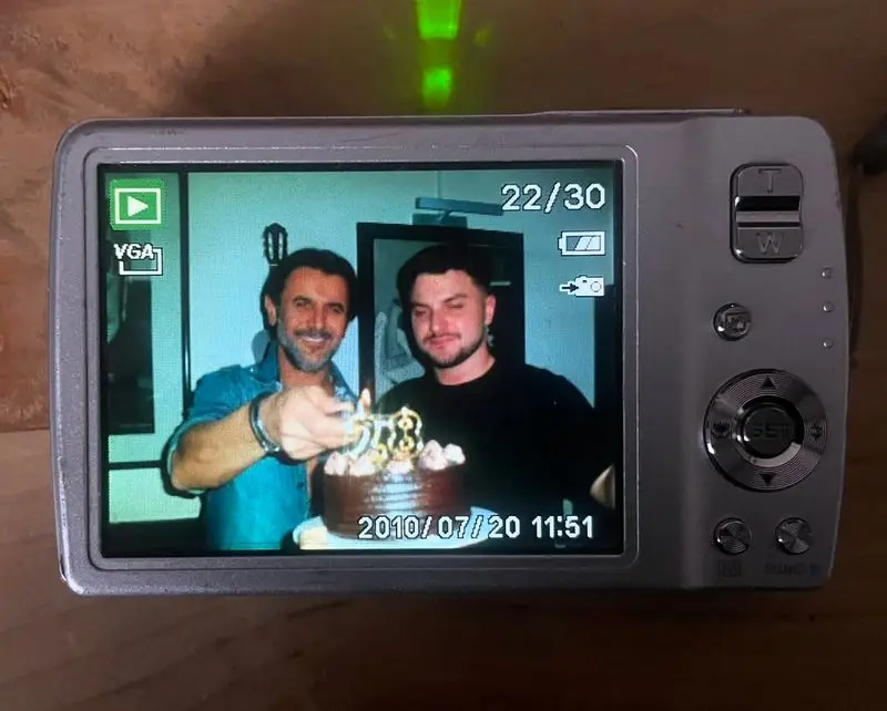 دارا حیایی