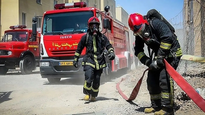 آتش‌سوزی مجتمع مسکونی در مرزداران تهران؛ 18 نفر نجات یافتند
