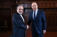 عراقچی و لاوروف از چه گفتند؟