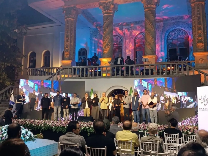 هنرمندان سینما در نهمین جشن عکاسان سینما؛ از رویا جاویدنیا تا پرویز پرستویی