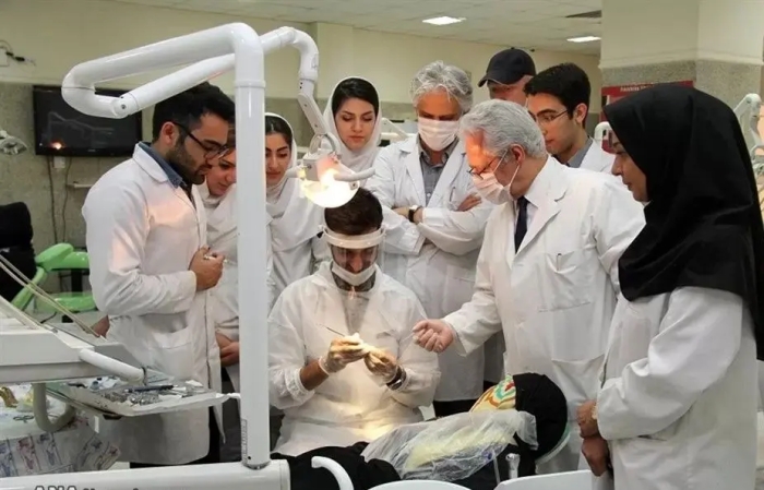 جان انسان دست پزشکان است، پس باید نخبه باشند/ پایبندی جامعه به آموزش و پرورش فقط به خاطر کنکور است