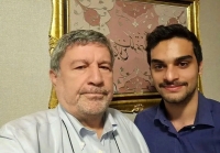 عینک دودی؛ یا پستی خواهم یافت، یا پستی خواهم ساخت