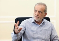 پزشکیان: کسی به‌خاطر حجاب بازداشت یا مجازات نمی‌شود/ الان زنان در ایران آزادی بیشتری دارند