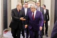 بازگشت به منطقه/ سفر‌های اخیر علی لاریجانی چرا و با چه هدفی انجام شد؟