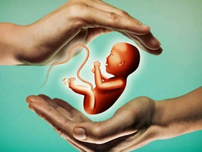 تمکین نکردن بیمه‌ها در پوشش ناباروری، خلاف قانون است