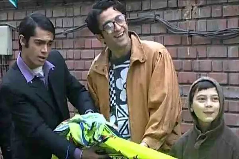 hesam-salehi-bazigare-se-dar-chahar-1