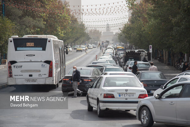 زخم اقلیم بر چهره مشهد؛ خشکسالی و آلودگی هوا درهمتنیدهاند