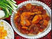 خوشمزه‌ترین مرغ آلویی را با این روش درست کنید!