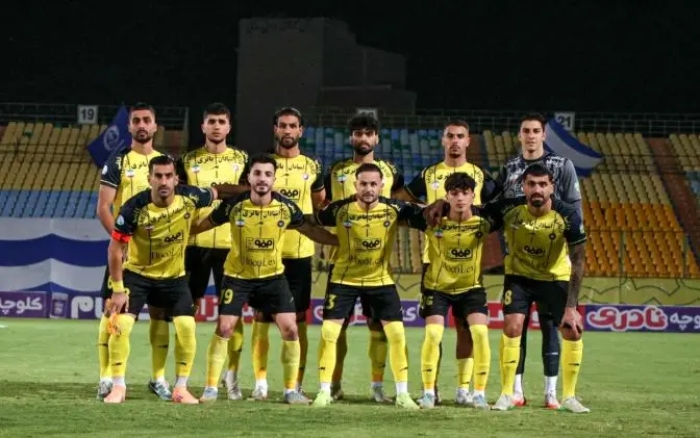 باخت 1-0 آهال مقابل سپاهان؛ سه امتیاز سخت شاگردان نویدکیا