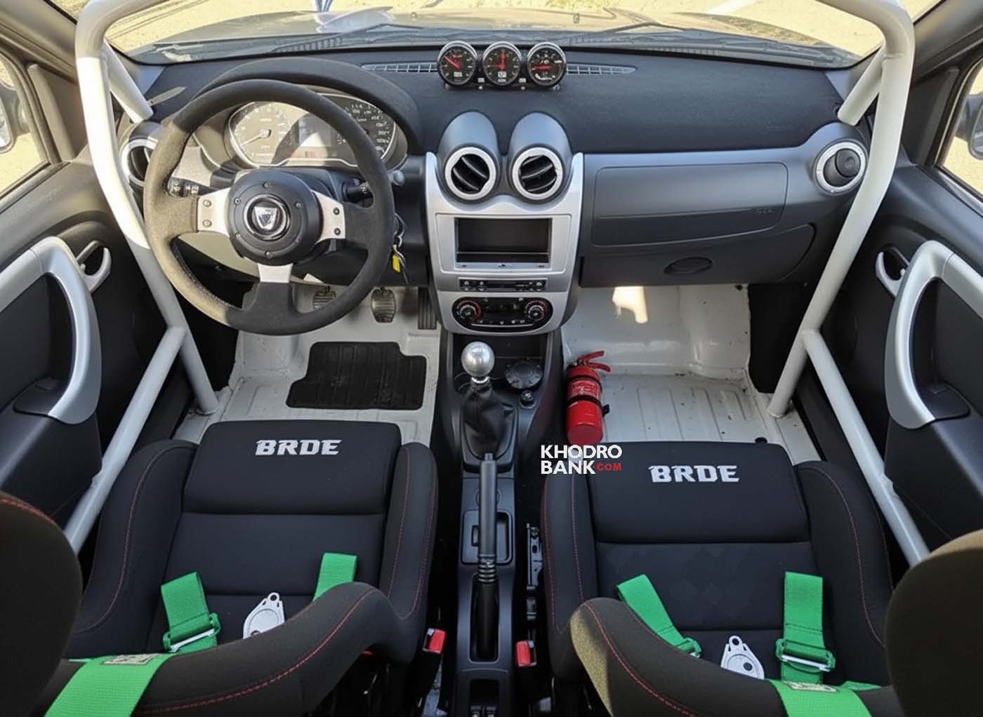 ال90 ایرانی ماشین مسابقه شد