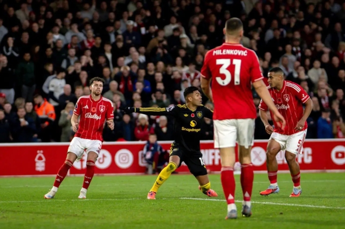 تساوی 2-2 ناتینگهام فارست مقابل منچستر یونایتد؛ ترمز شیاطین کشیده شد