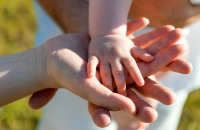 میانگین سن پدر و مادران در اولین فرزندآوری در 1404 اعلام شد