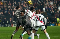 پوشش زنده؛ رایو وایکانو مقابل رئال مادرید [ 0 - 0 ] / نیمه دوم