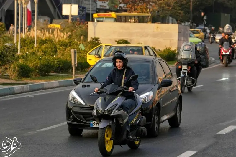 زنان موتورسوار در تهران