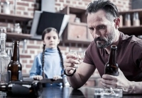 اعتیاد، الکل و طلاق؛ 3 آسیب‌ اول کشور