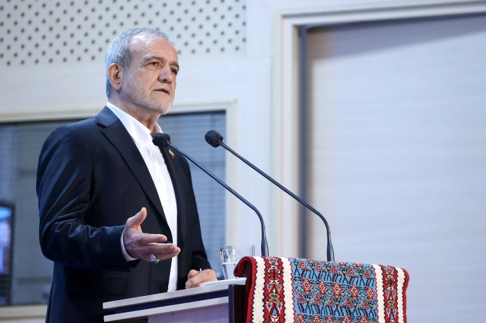 تیر خلاص پزشکیان به دانشگاه پیام‌نور/ هدر دادن منابع کشور قابل قبول نیست