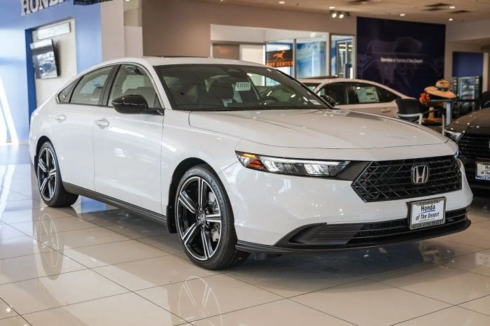 هوندا آکورد؛ قیمت سدان لوکس وارداتی