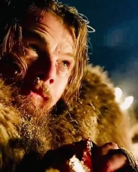 لئوناردو دی‌کاپریو حین فیلم‌برداری The Revenant درون لاشه یک حیوان خوابید