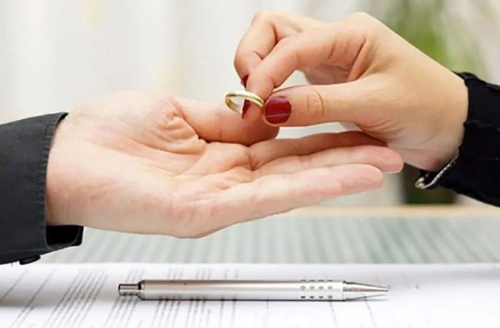 ریشه طلاق کجاست؛ زنان و مردان ناسازگارند یا یخچال خالی است؟