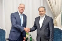 پشت پرده پیام‌های طعنه‌آمیز وزیر خارجه لبنان خطاب به عراقچی