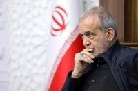 پیشنهاد کیهان به پزشکیان: مشکلات با الگوی شهید رییسی حل می‌شود