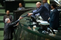 مدیران صدا و سیما باید بدانند منابع کشور ته کشیده/ در خوش‌بینانه‌ترین حالت کمتر از 5 میلیون ایرانی را نمایندگی می‌کند