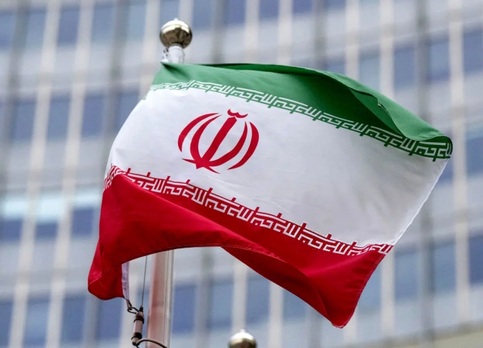 در چرخه «بلاتکلیفی استراتژیک» مانده‌ایم/ می‌توانستیم تقابل با امریکا را کم هزینه کنیم