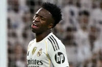 حاشیه‌های تمام نشدنی وینیسیوس در رئال مادرید