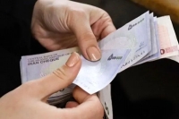 معاون اجرایی رییس جمهور: اگر ما حقوق کارمند را زیاد کنیم، تورم هم دو برابر شود که هنر نکردیم