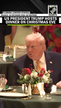 فیلمی از مراسم شام کریسمسی ترامپ و ملانیا در مارالاگو