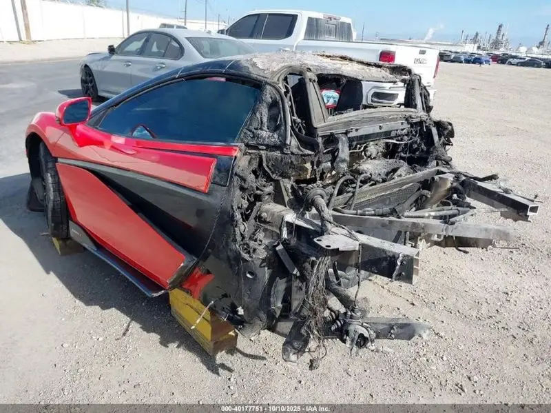 مک‌لارن 600LT 