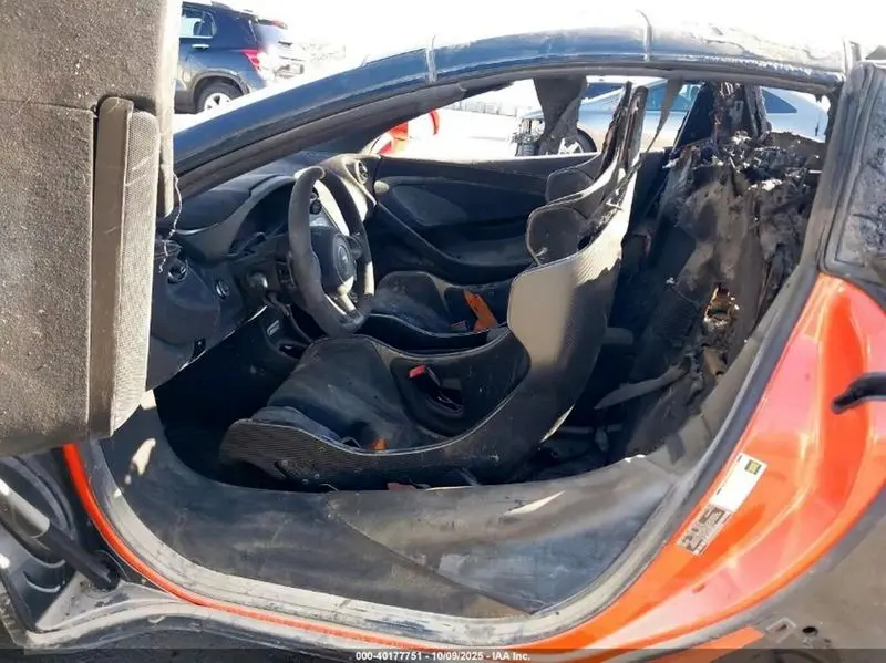 مک‌لارن 600LT 