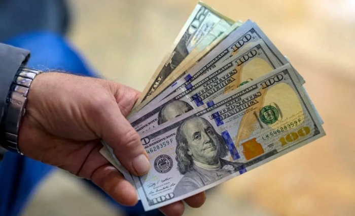 دلار رسمی 126 هزار تومان شد