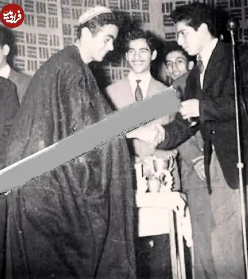 بهروز وثوقی دهه30
