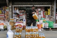 فروش روغن مشروط به کیک و تن‌ماهی شد!