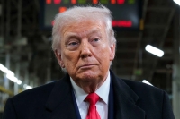 یدیعوت آحارونوت: کاملاً آشکار است که ترامپ به مذاکره با ایران بیش از حمله نظامی علاقه‌مند است